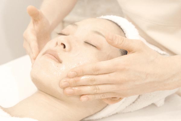 小顔 エステ 堺