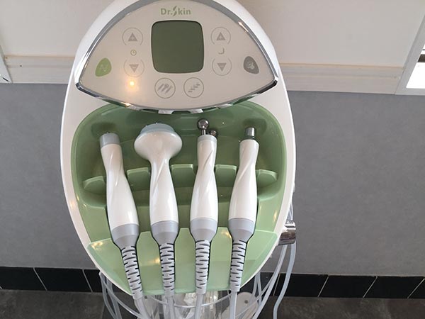 堺 小顔エステ しわ リフティング