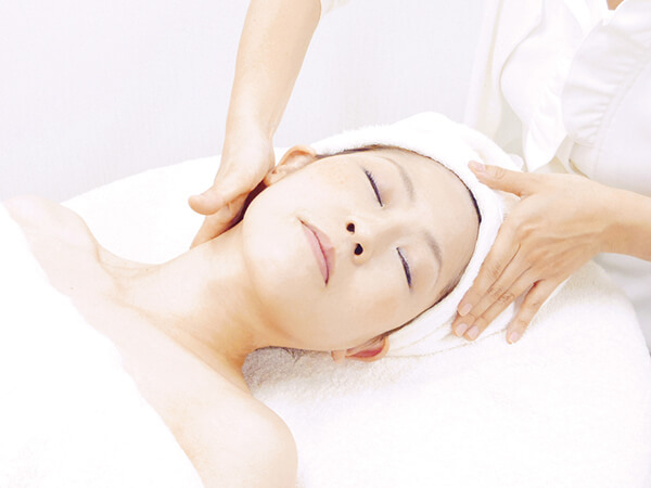 小顔リンパマッサージ